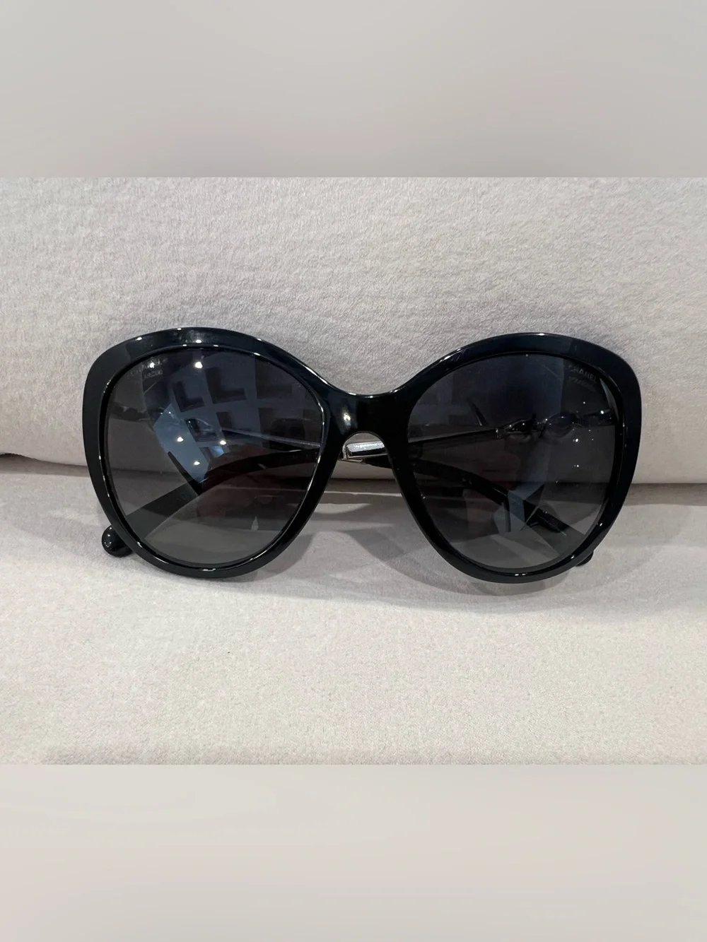 PRE-LOVED CHANEL Pearl Polarized Winter Butterfly Sunglasses, Black